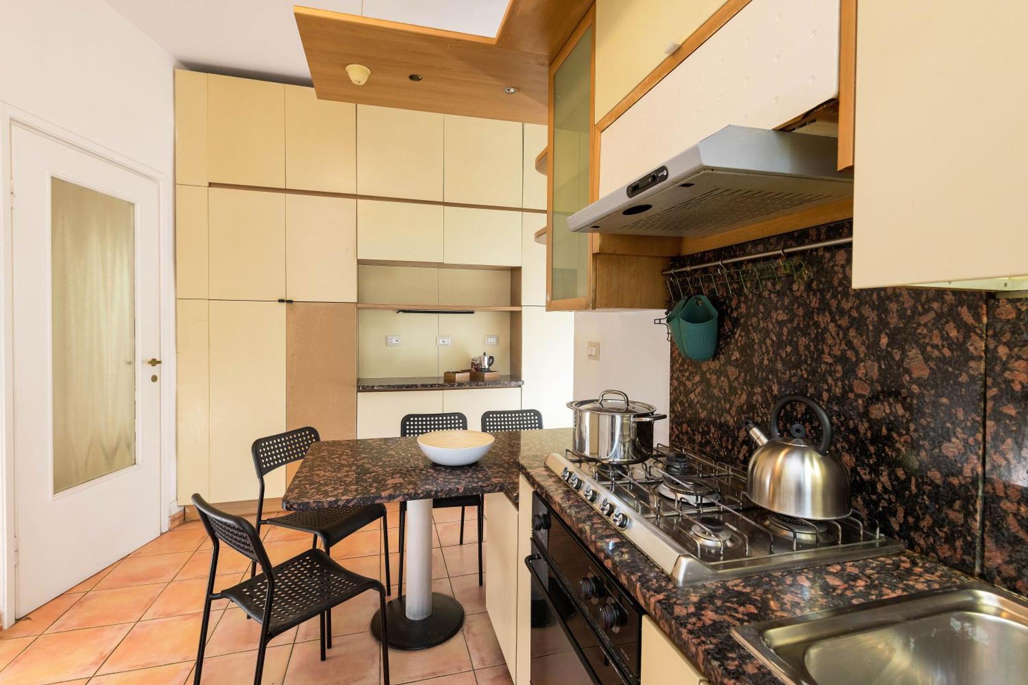Apartamento Spazioso Vicino Eur Roma
