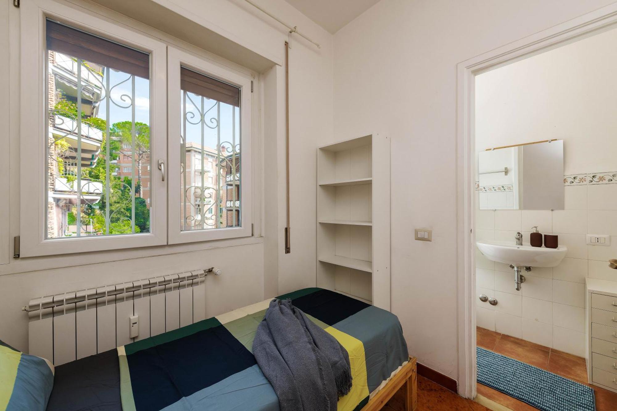 Apartamento Spazioso Vicino Eur